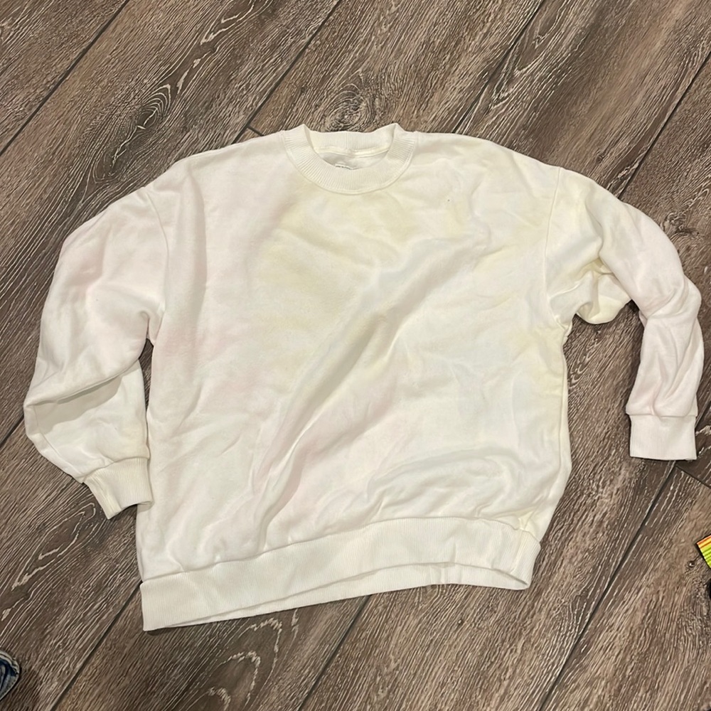 Very faint tie dye crew neck sweat shirt from American eagle